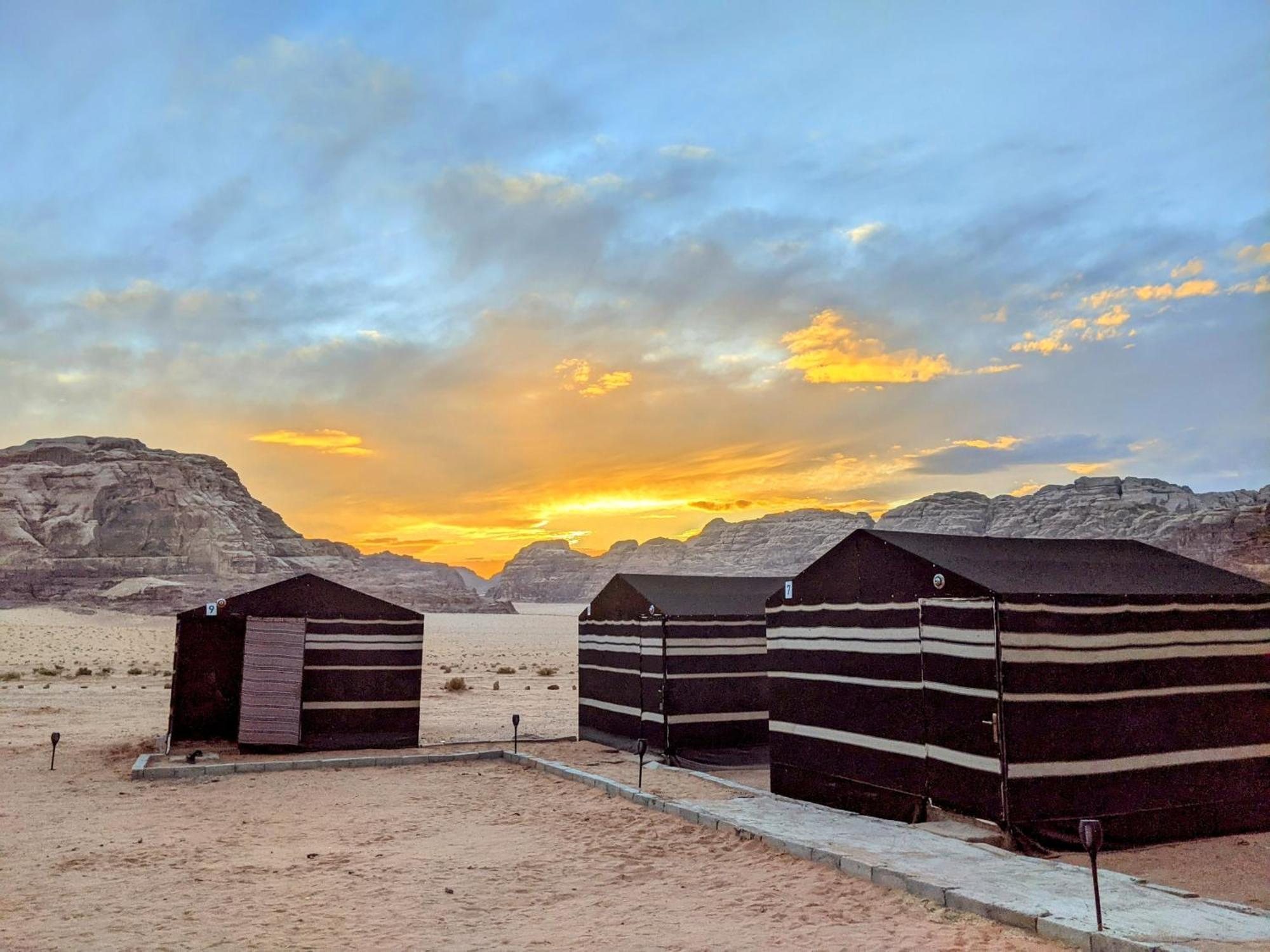 Wadi Galaxy Camp Nocleg ze śniadaniem